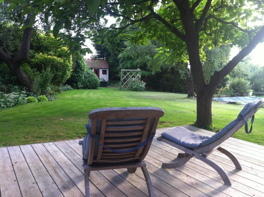 Отель Bonningtons Stansted Self Catering Станстед Маунтфитчет Номер фото